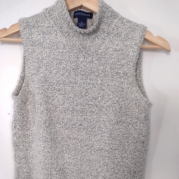 Ann Taylor Sweater Shell - Picture 2 of 7